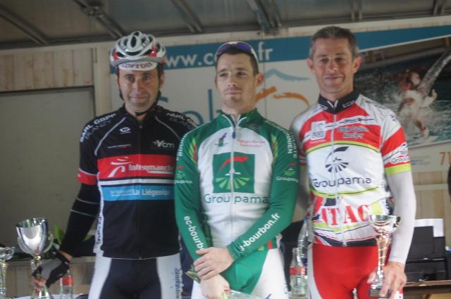 2014-05-01-course-gilly-podium-pass