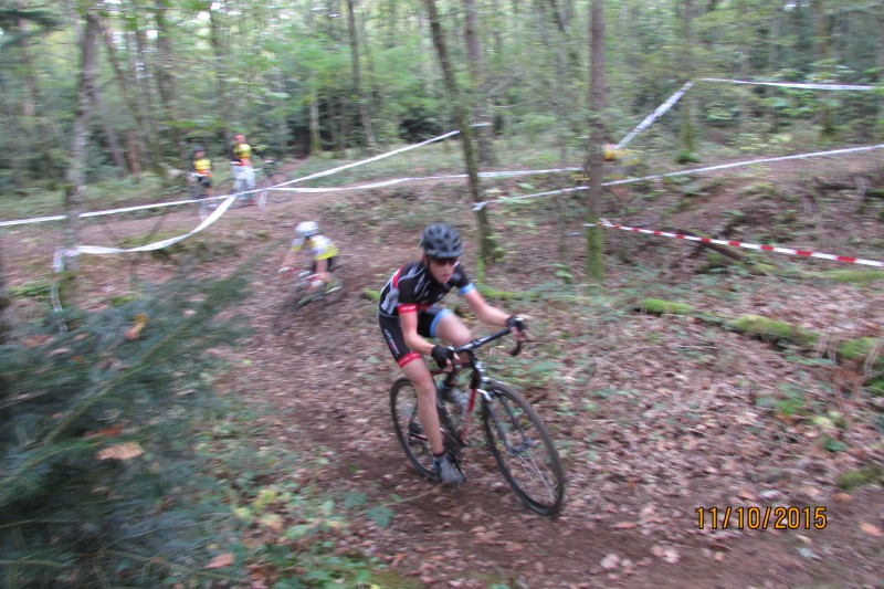 Cyclo cross Avallon a bosse